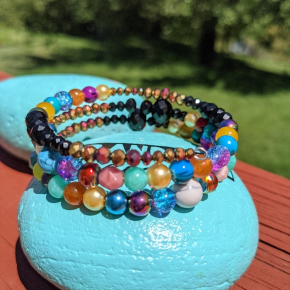 Beaded Bracelet Handmade Glass Rondelles Beads Artisan Colorful Sparkly Cute - Picture 14 of 14